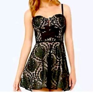 Bebe X Naven Bustier Embroidered Lace Fit & Flare Mini Dress Black & Nude Size 6
